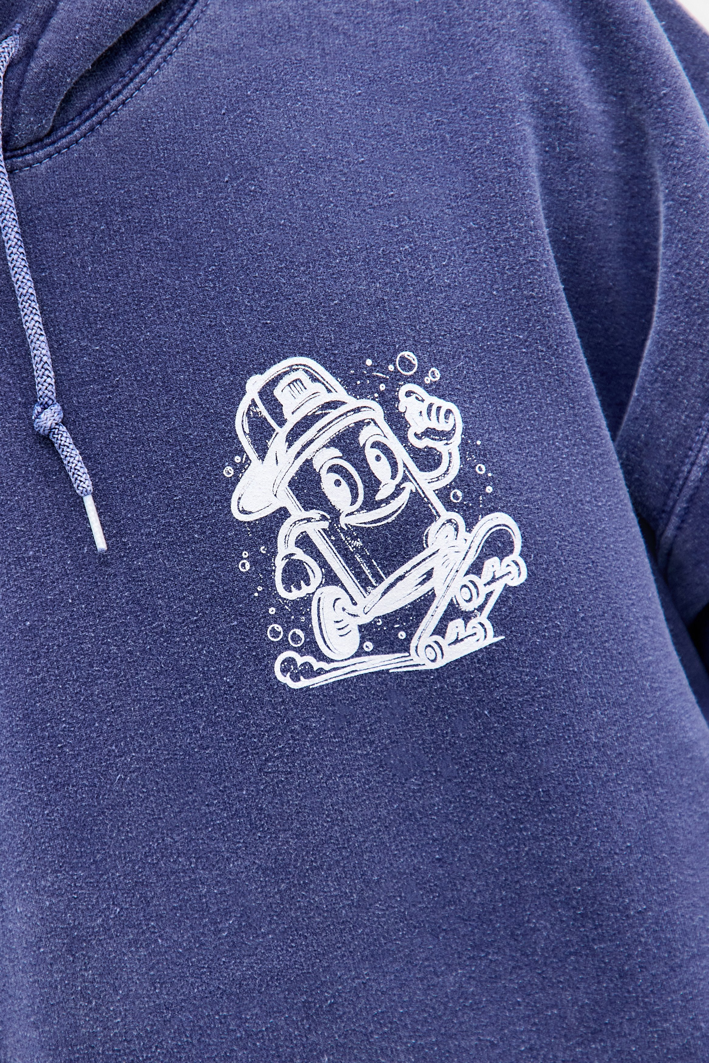 BDG Urban Outfitters ART DEPARTMENT HOODIE