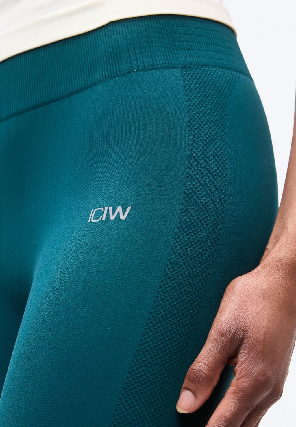 ICANIWILL DEFINE SEAMLESS