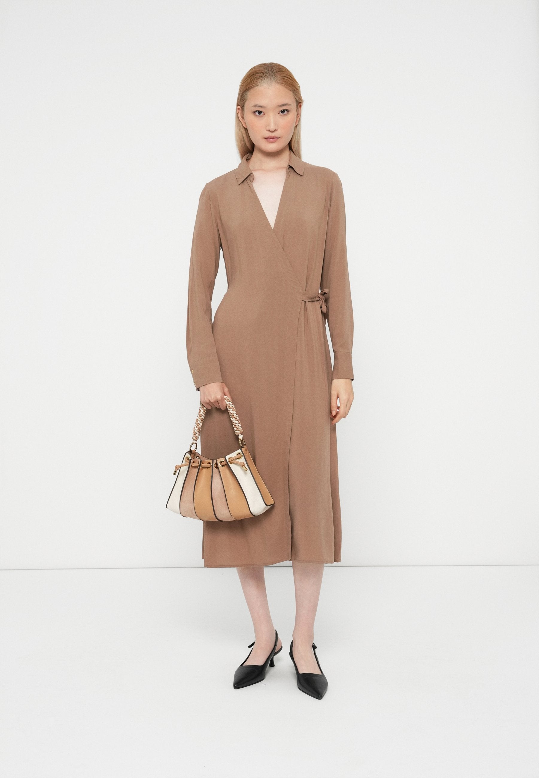 Replay DRESS