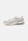 New Balance M1906 UNISEX - Trainers - silver metalic