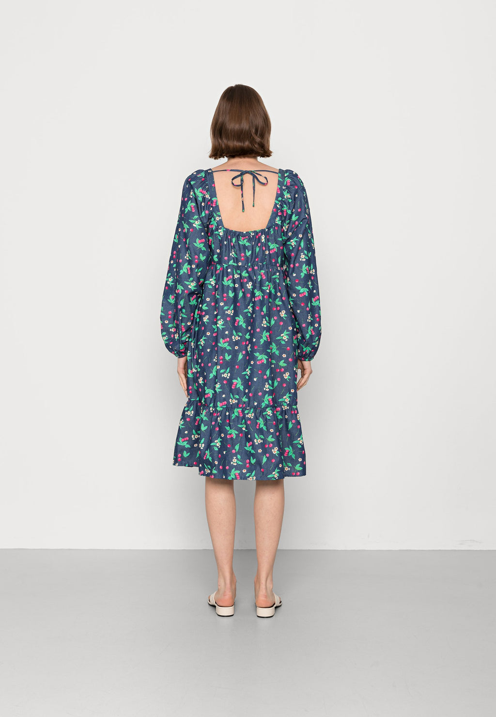 VILA VIDAYLA DETAILED BACK DRESS