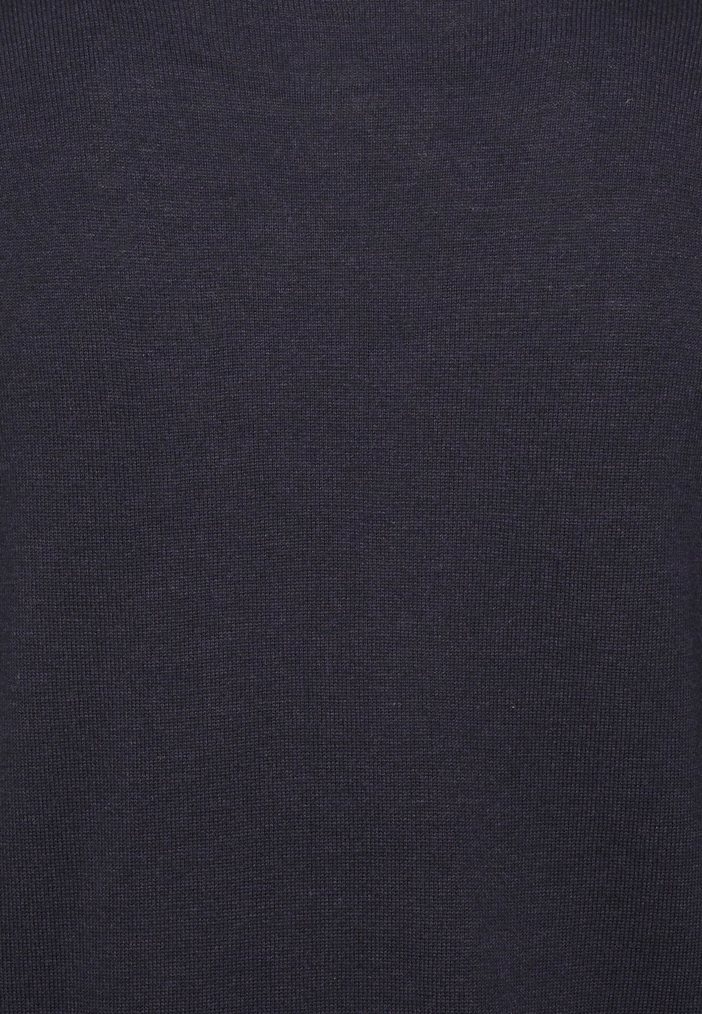 V NECK Media 5