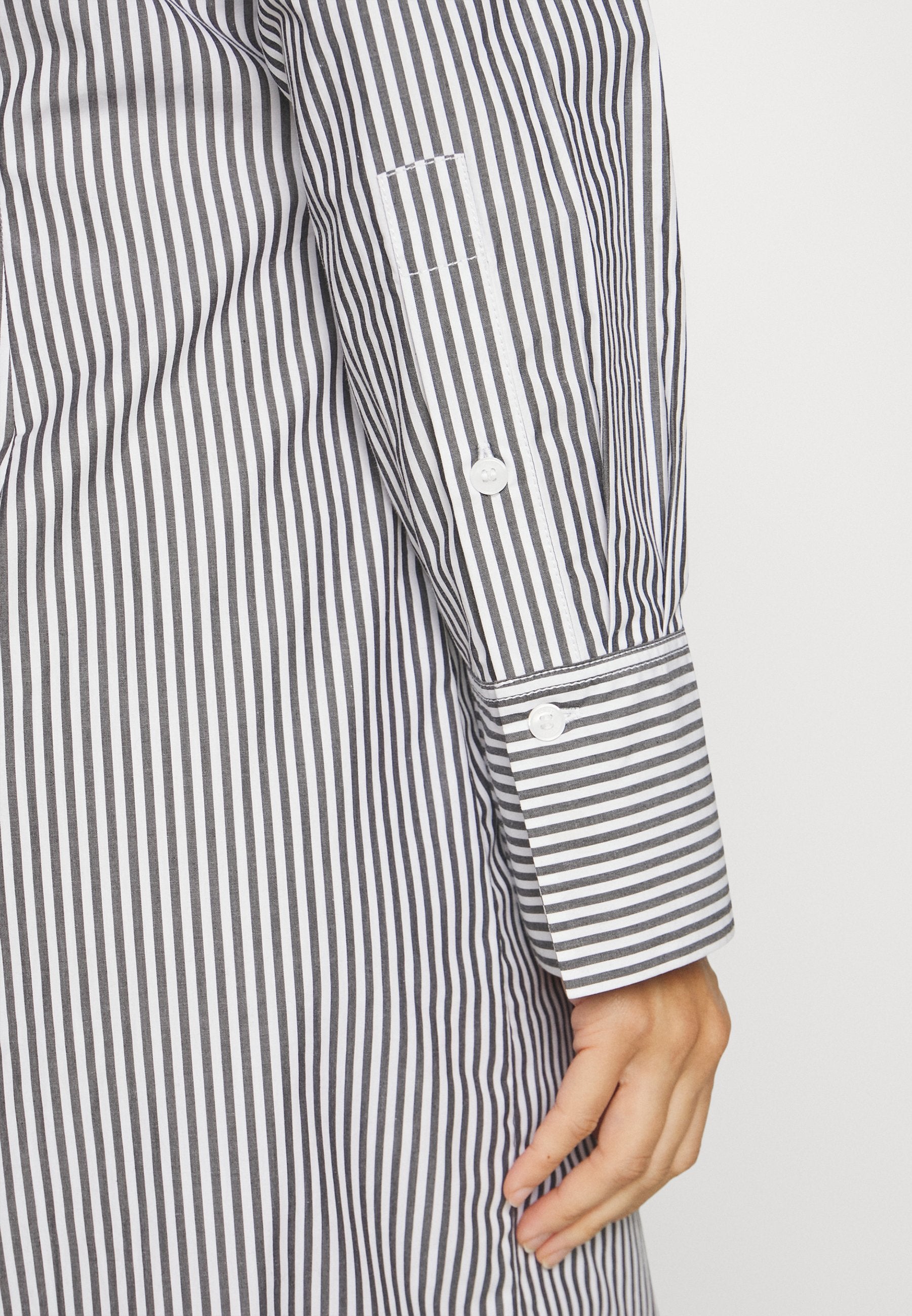 STRIPED WAISTED KNEE DRESS Media 6