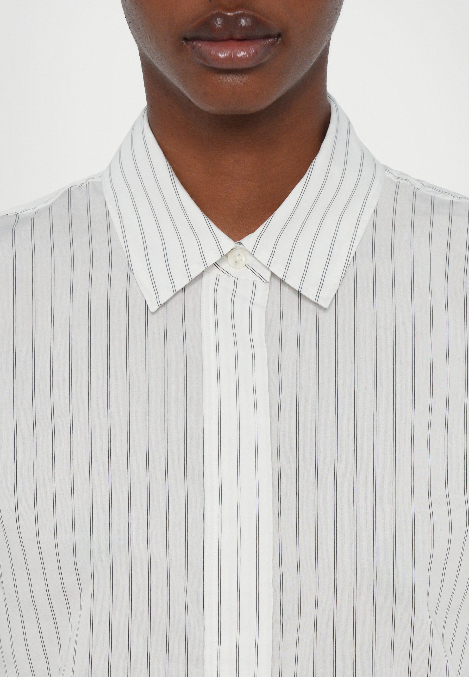 CLOSED CLASSIC SHIRT