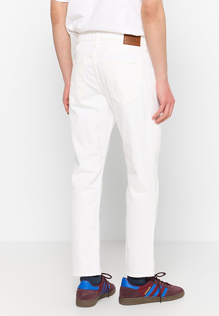 Abercrombie & Fitch