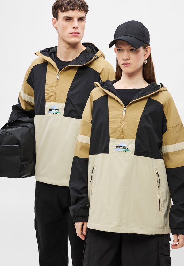 Tommy Jeans LIGHTWEIGHT RIPSTOP LOOSE POPOVER JACKET