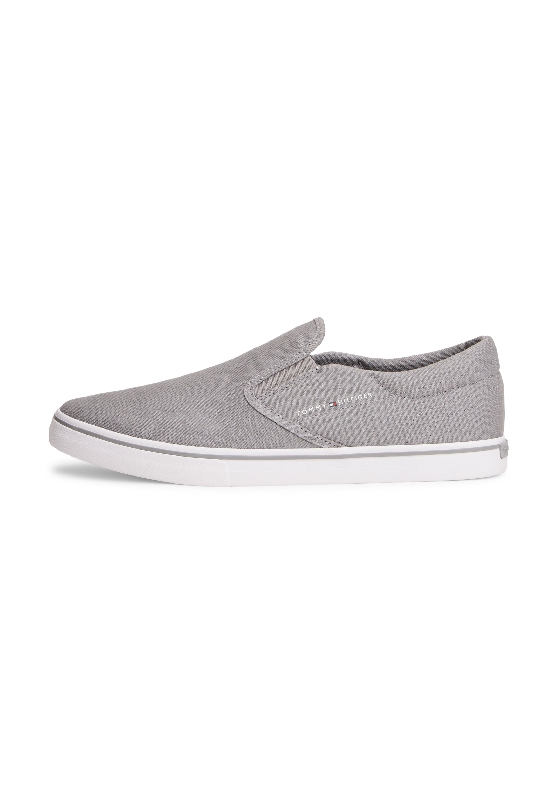 CANVAS SLIP-ON TRAINERS Media 1