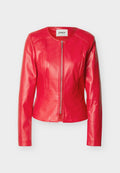 Rote Jacke aus Kunstleder mit rundem Ausschnitt, Reißverschluss vorne, langen Ärmeln und tailliertem Schnitt.