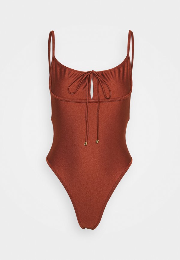 JANTHEE SUIT