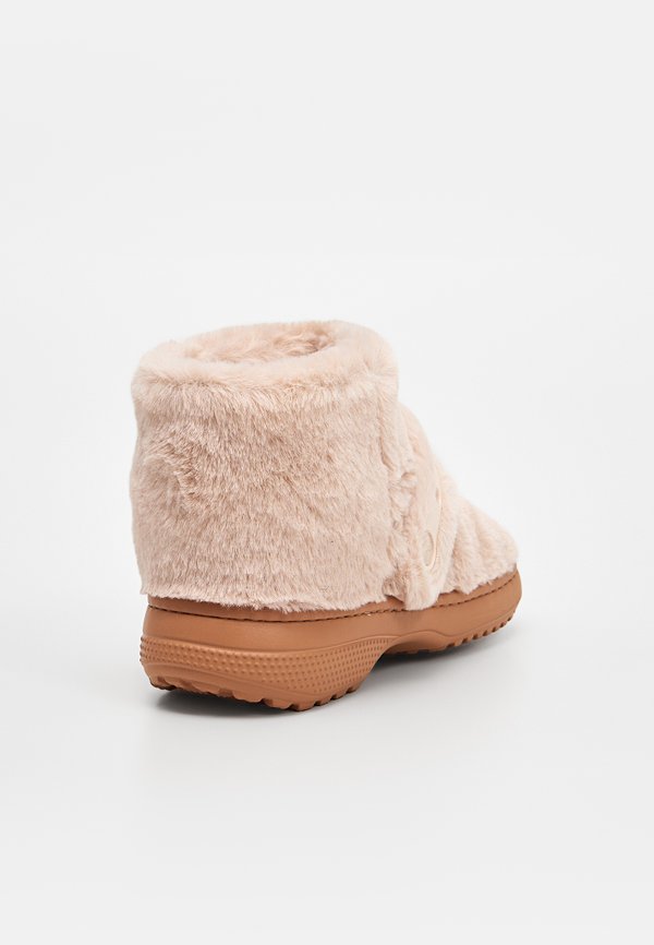 Crocs UNFURGETTABLE