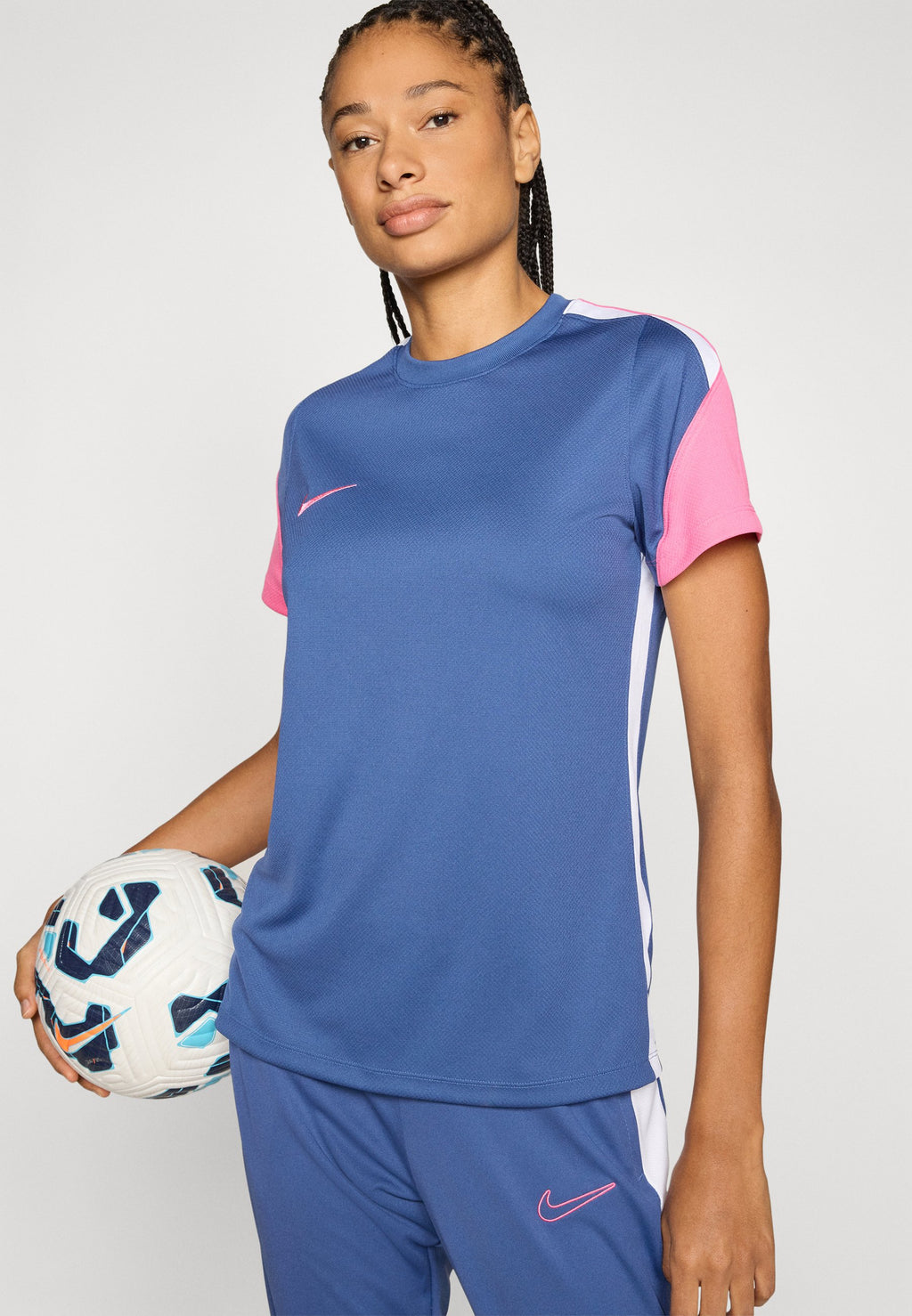 Nike Performance STRIKE