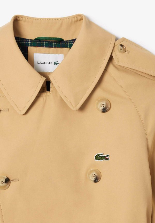 Lacoste ESSENTIAL