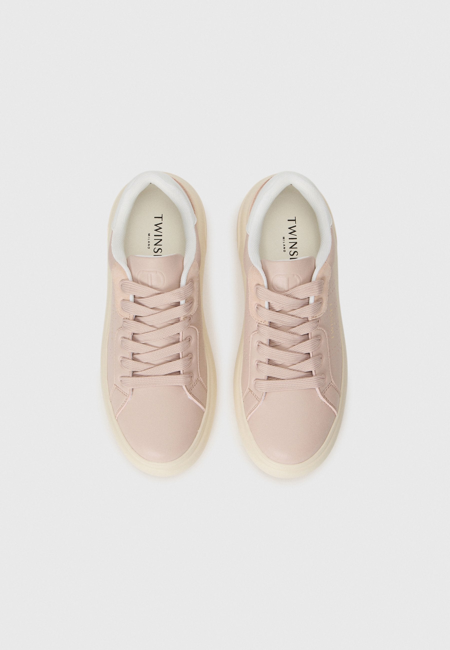 TWINSET