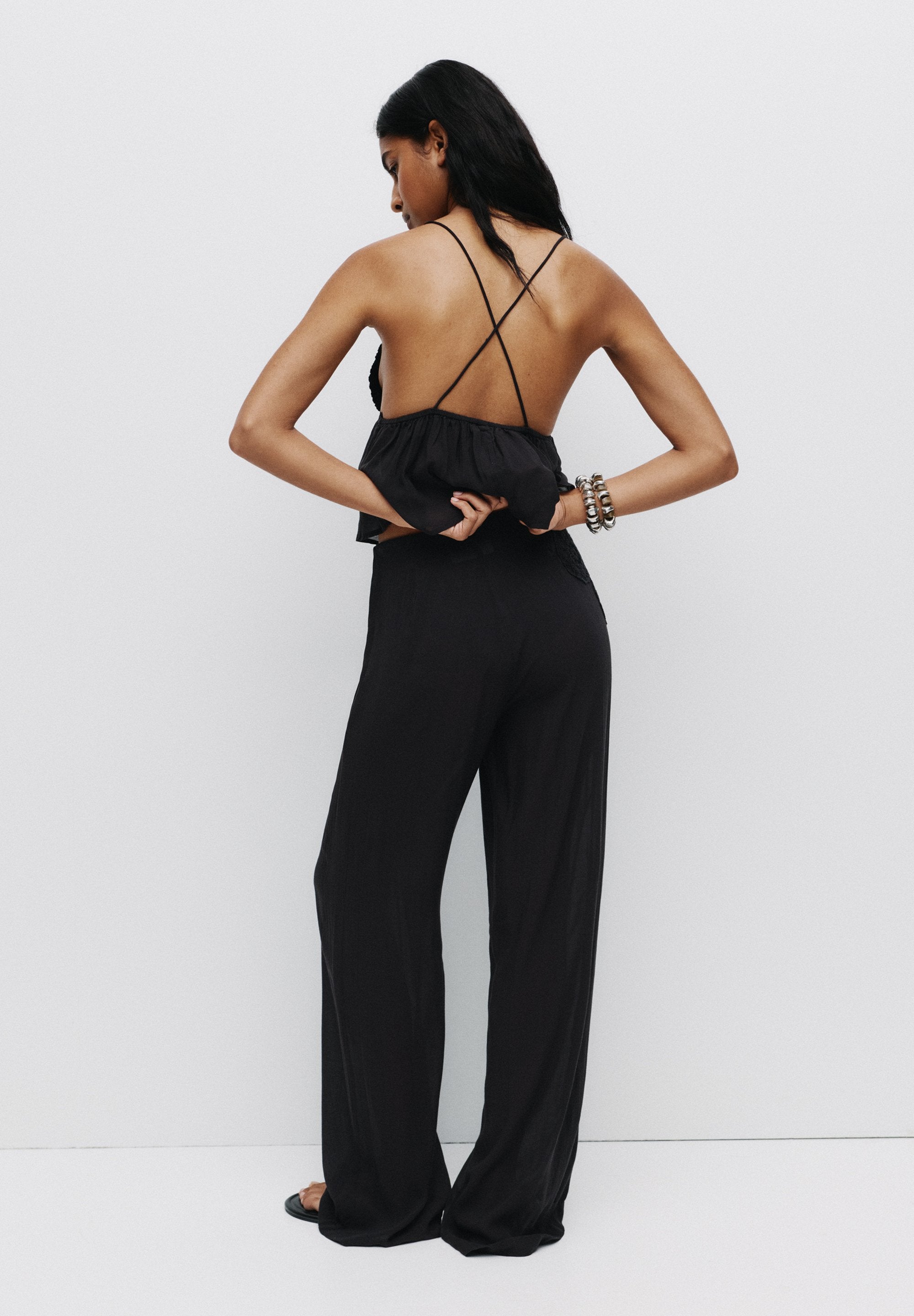 PULL&BEAR RUSTIC EMBROIDERED