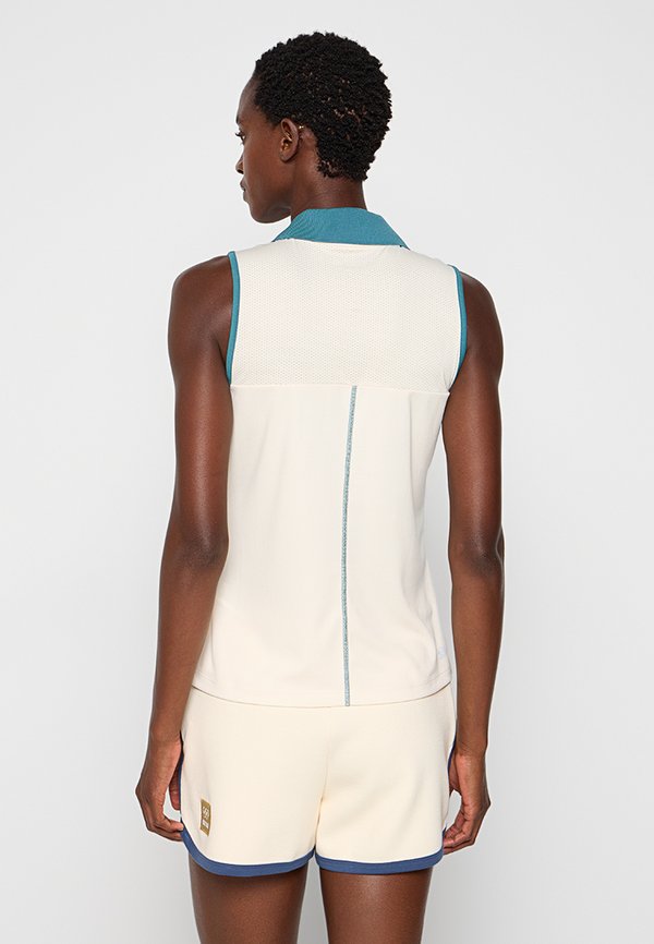 Lacoste Sport