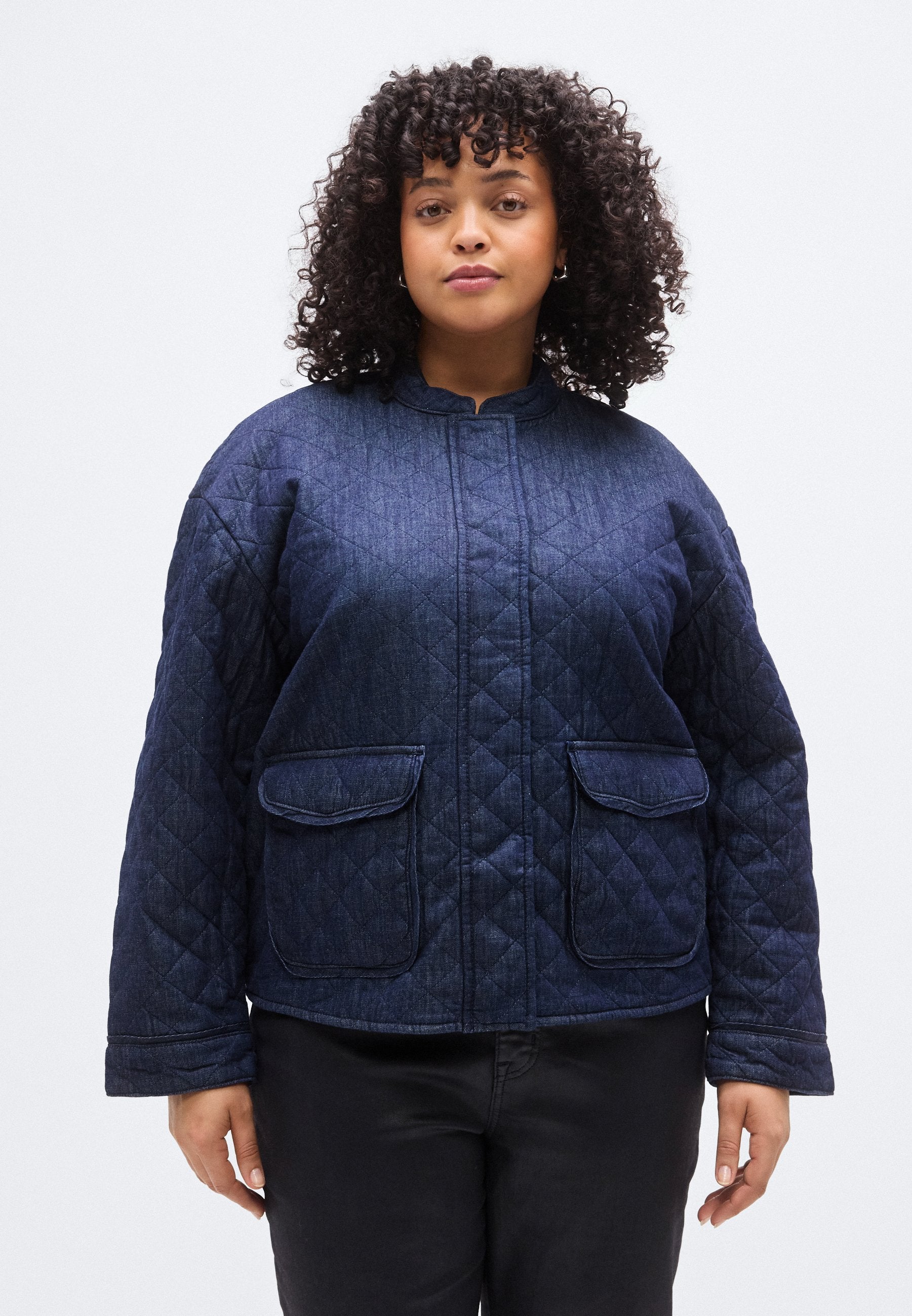 CARHALLIE QUILTED JACKET Media 3