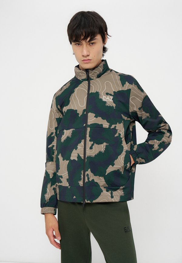 EA7 Emporio Armani