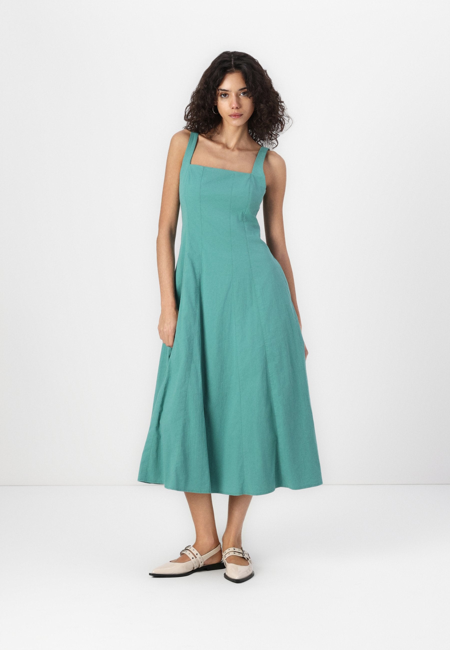 Abercrombie & Fitch The A&F Mila Midi Dress