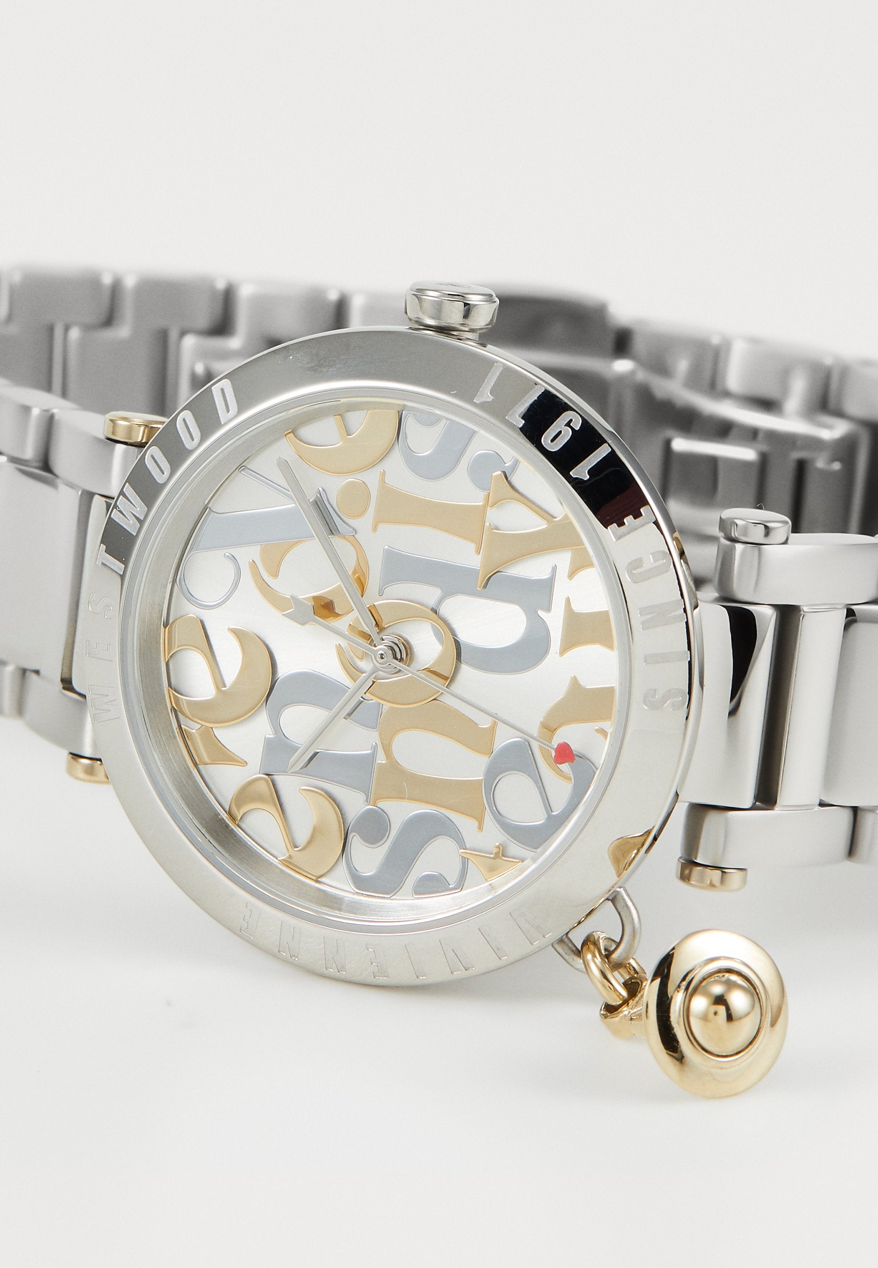 Vivienne Westwood LOGOMANIA
