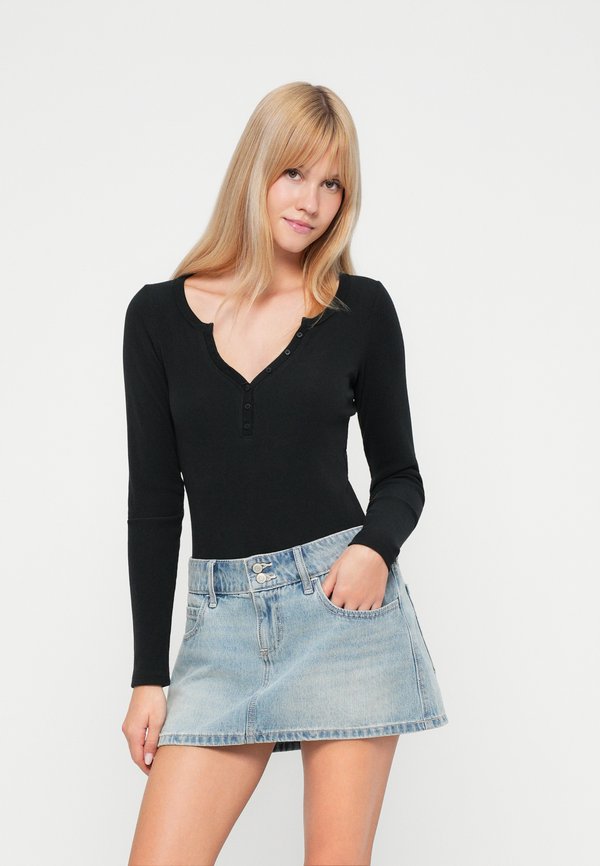 Hollister Co. CHOP POCKET