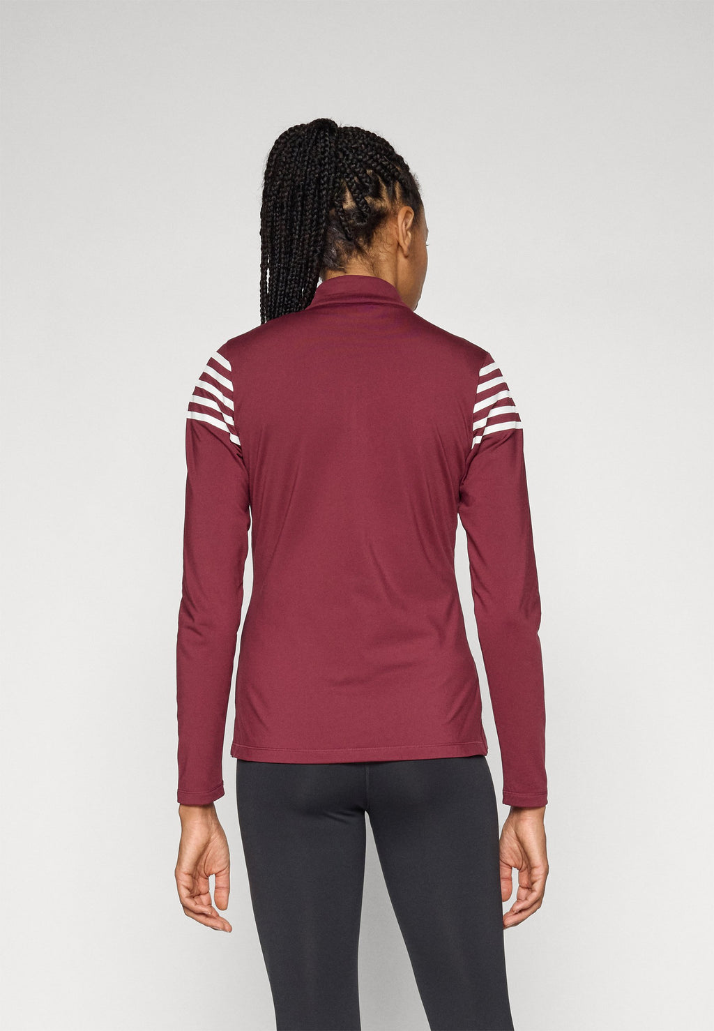 Cross Sportswear