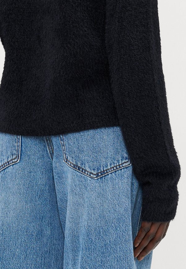 Vero Moda Tall VMPUFF O NECK