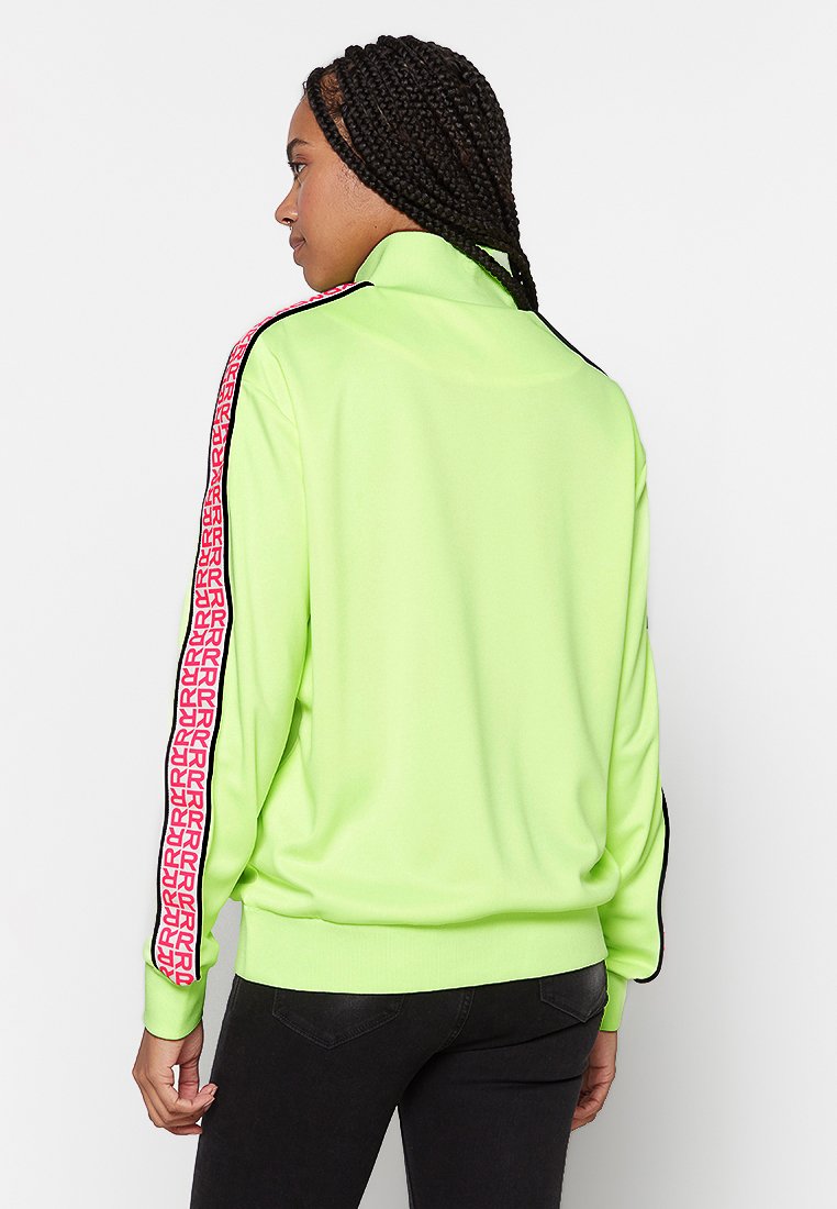 Replay