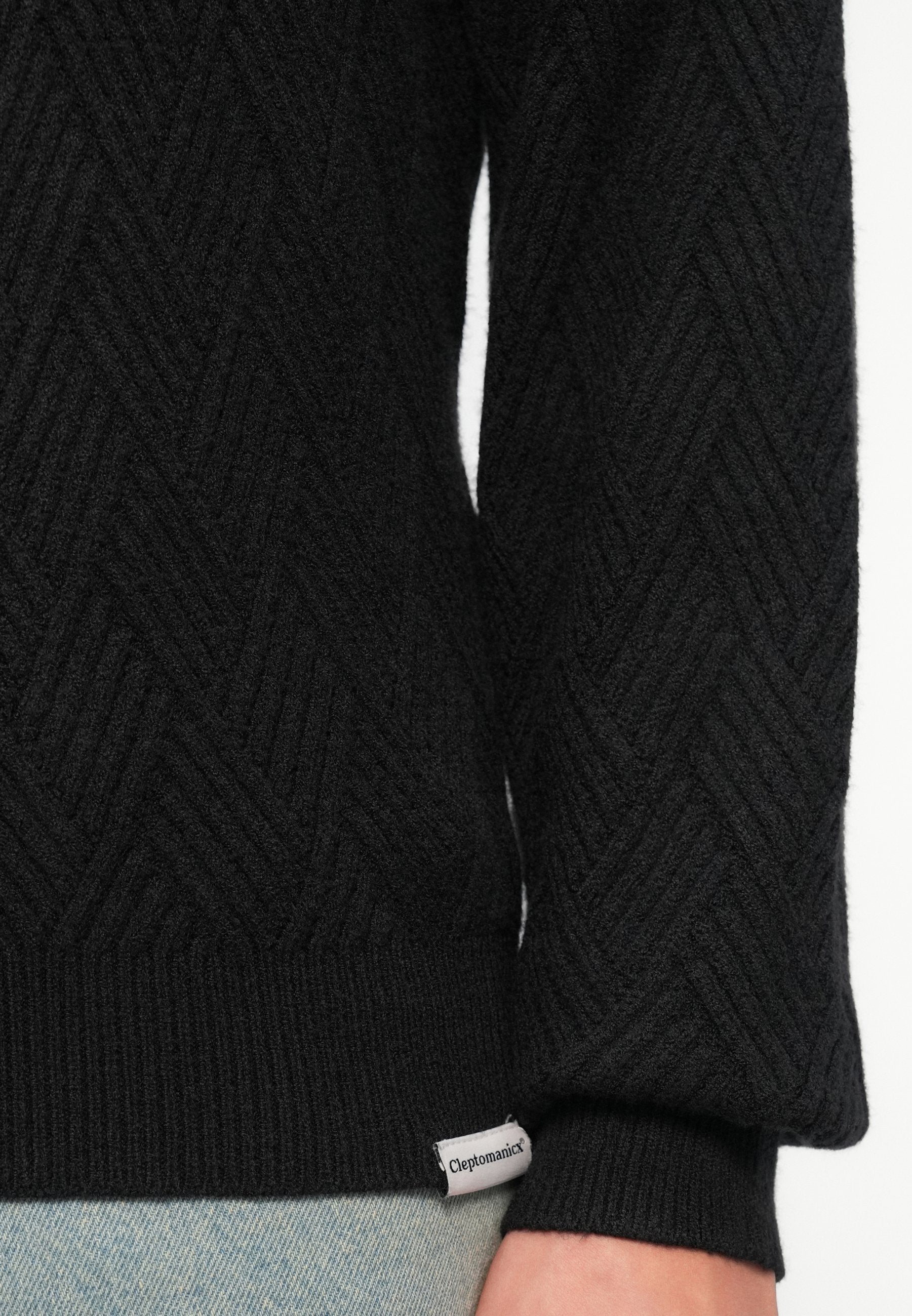 Cleptomanicx CRISS CROSS