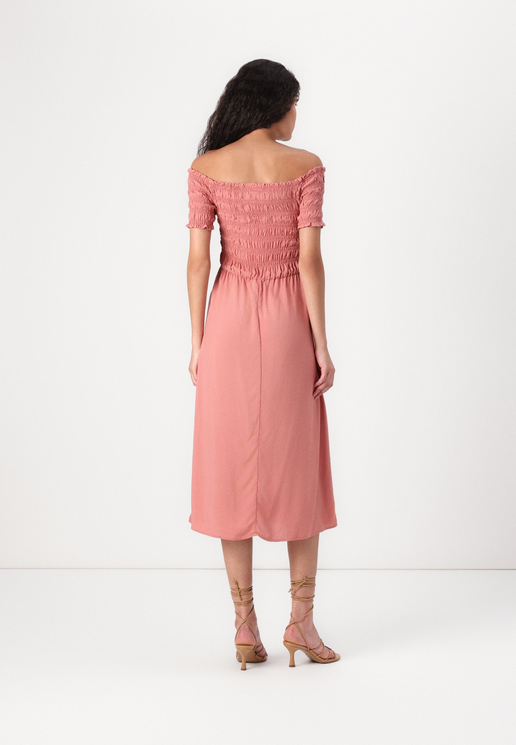 VILA Midi VILISA off-shoulder