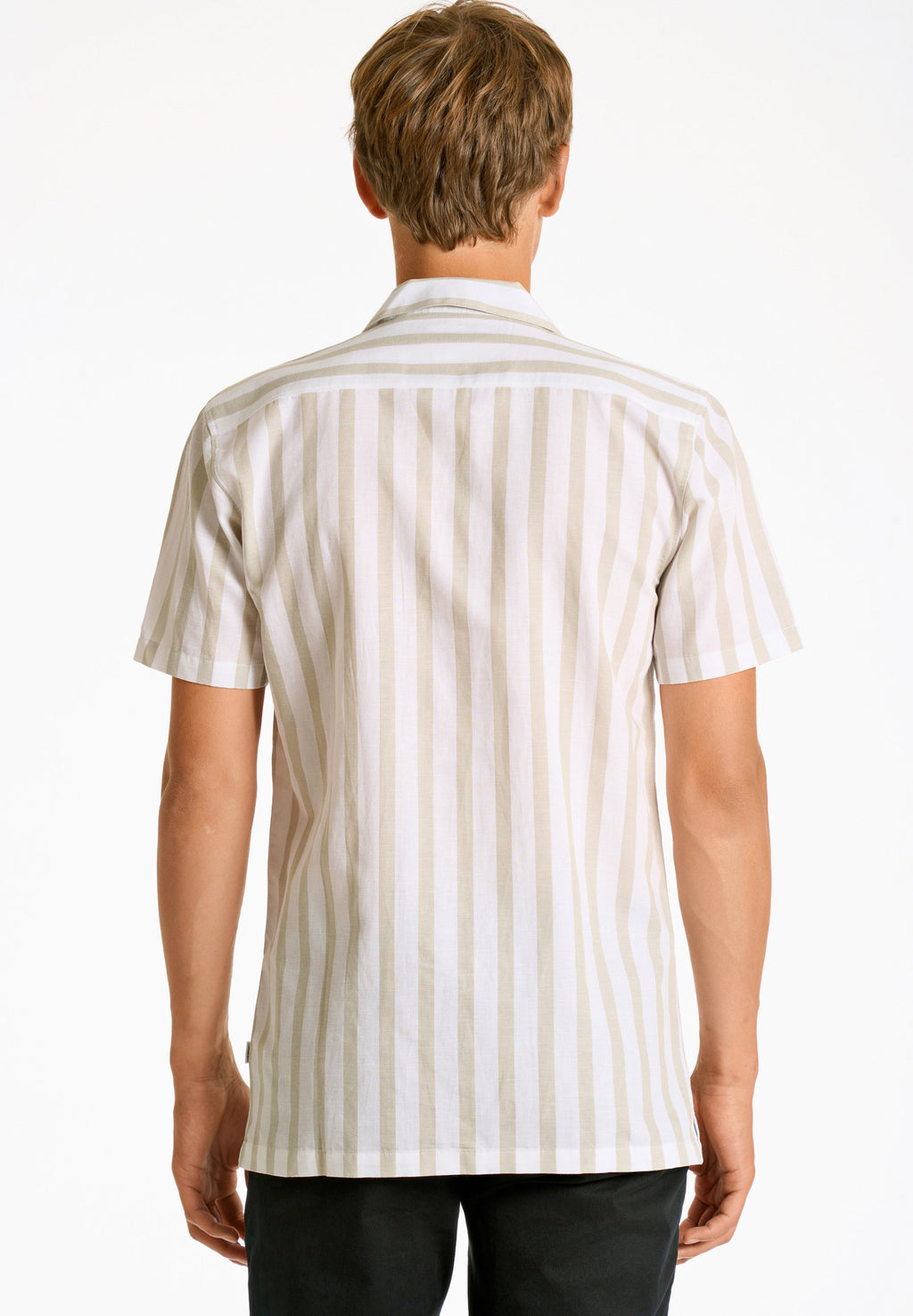 STRIPED RESORT Media 3