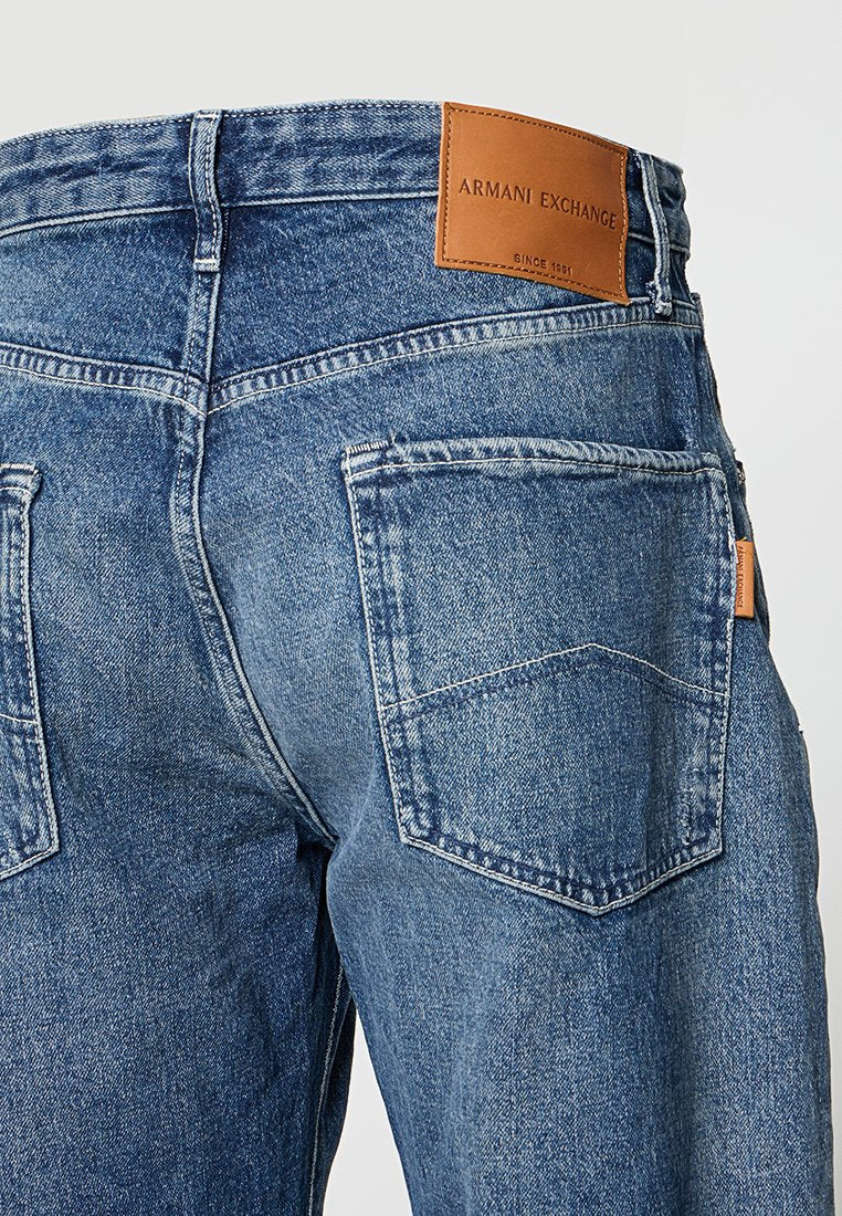 Armani Exchange Loose Jeans Media 5