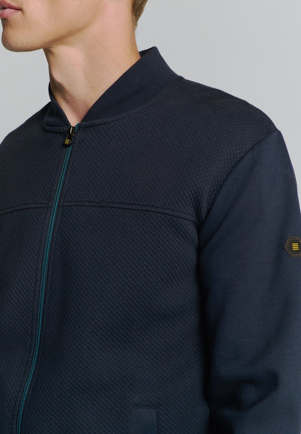 FULL ZIPPER  Media 6