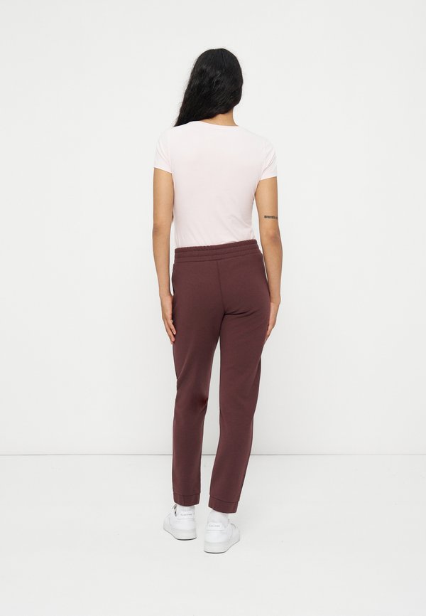 EA7 Emporio Armani