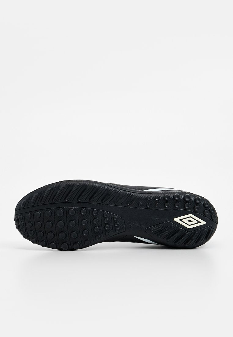 Umbro CLASSICO XIII