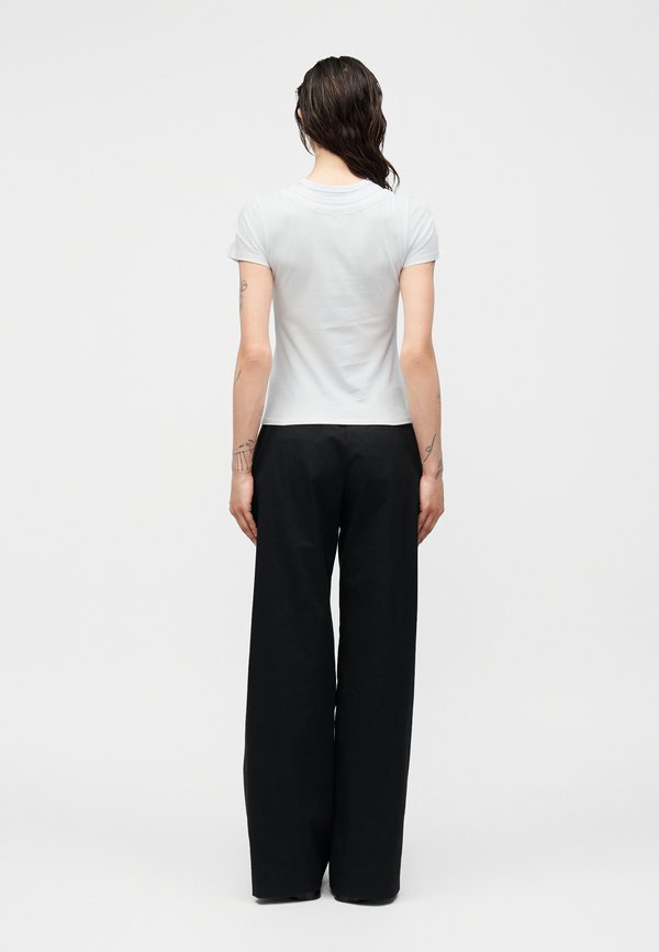 Viktor&Rolf TRIPLE COLLAR