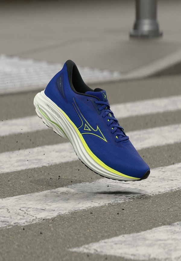 Mizuno WAVE ULTIMA 17