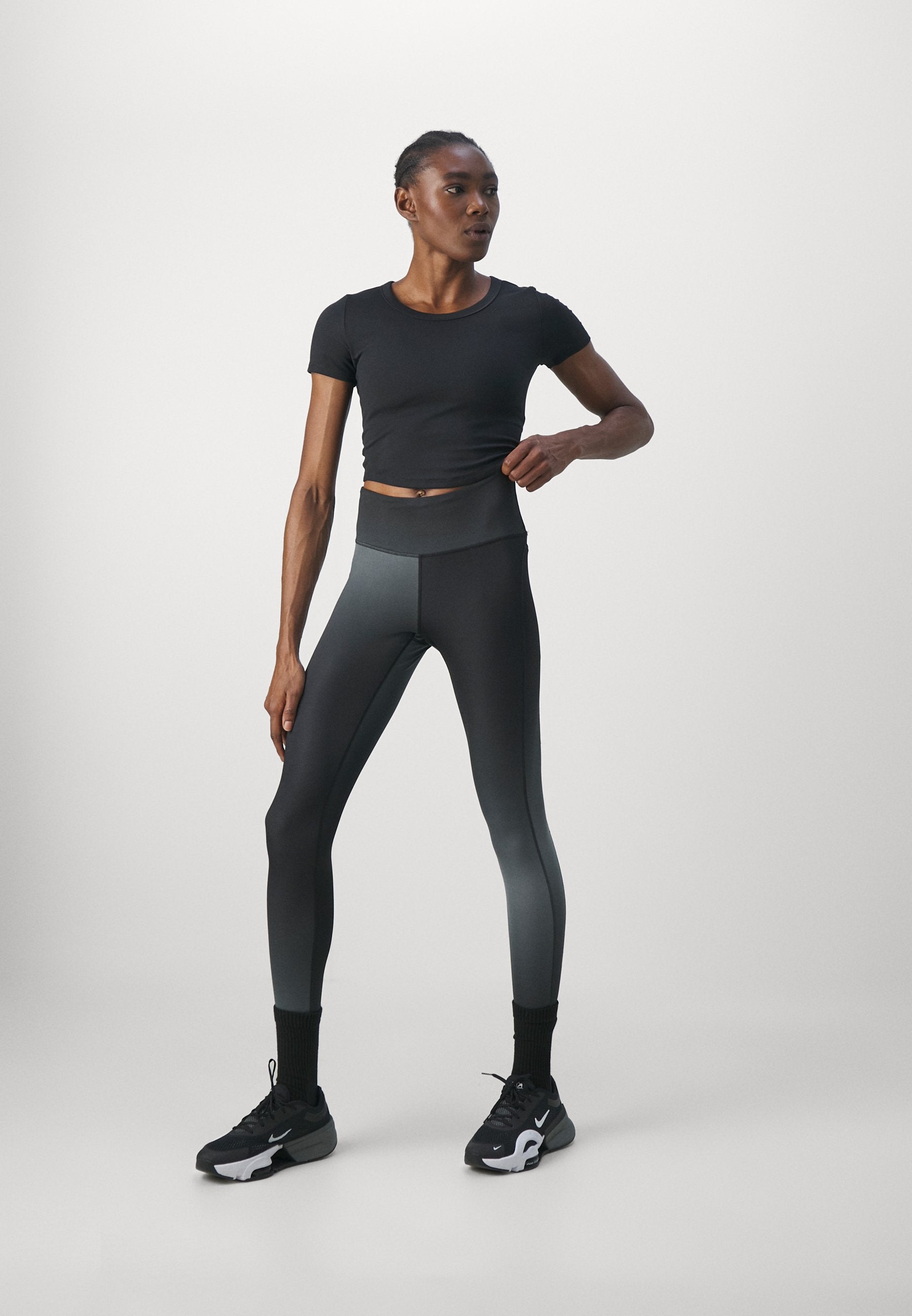 Nike Performance ONE FITTED TOP