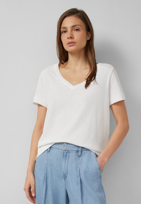s.Oliver T-SHIRT - Basic T-shirt - weiß