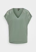Vero Moda Tall VMRUSK V NECK