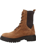 Braune Wildleder-Ankle Boots mit strukturiertem schwarzen gewebten Einsatz, runder Spitze, Schnürung vorne und robustem Gummisohle.