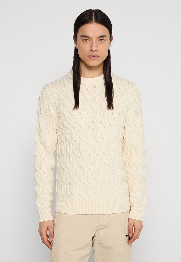 icebreaker Strickpullover Media 1