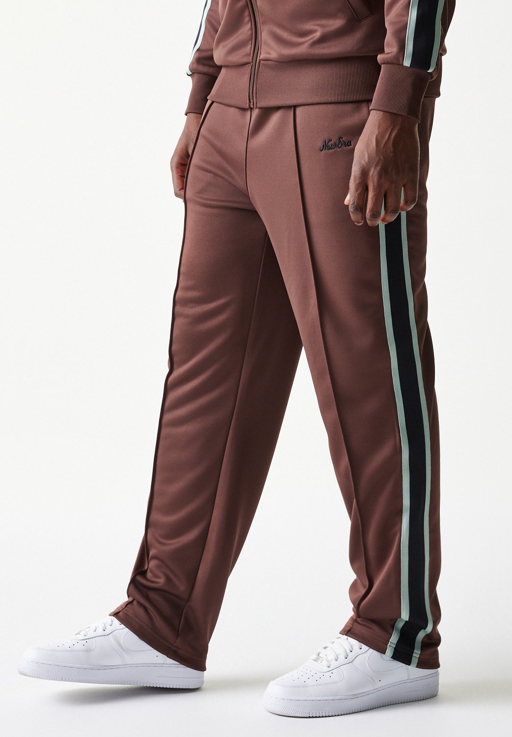New Era SCRIPT TRACK PANT
