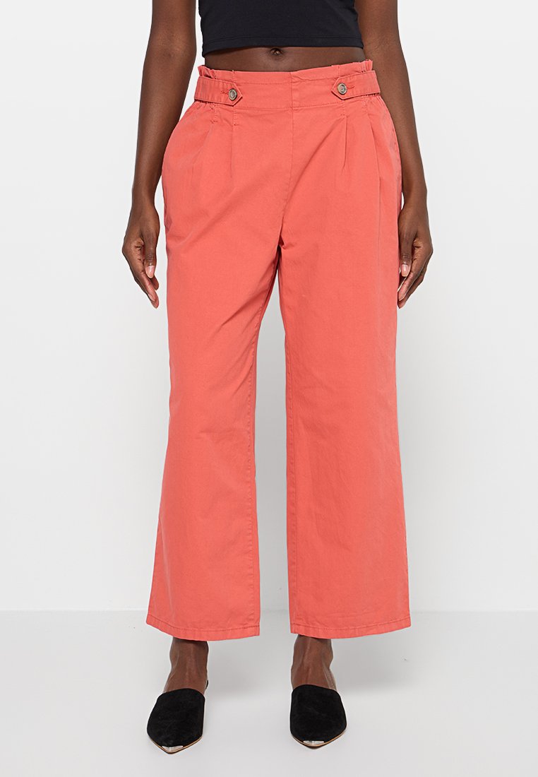 Esprit Stoffhose Media 1