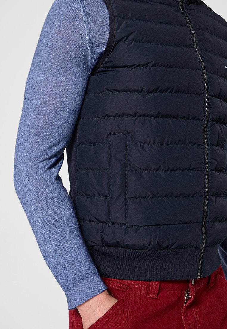 Tommy Hilfiger Weste Media 5