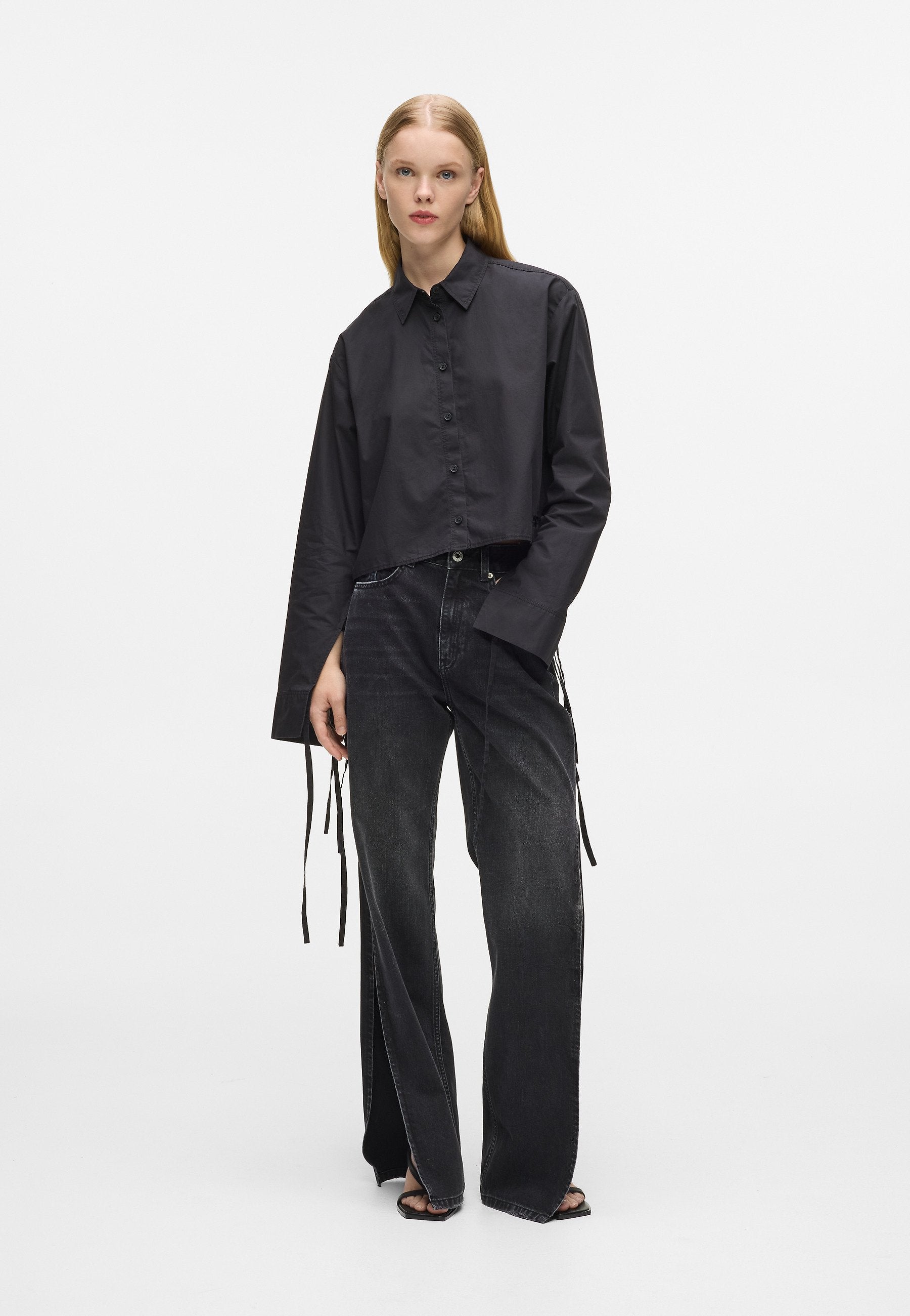 SPLIT-HEM HIGH-RISE STRAIGHT Media 2