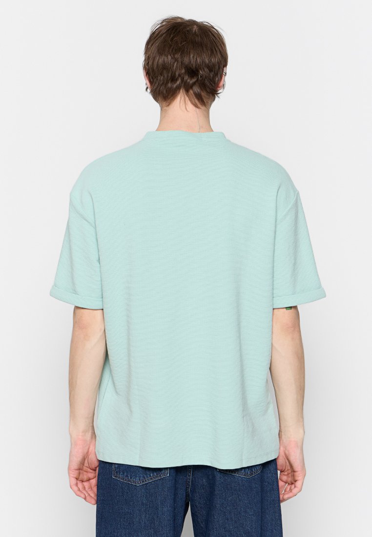 NO EXCESS T-Shirt basic Media 2