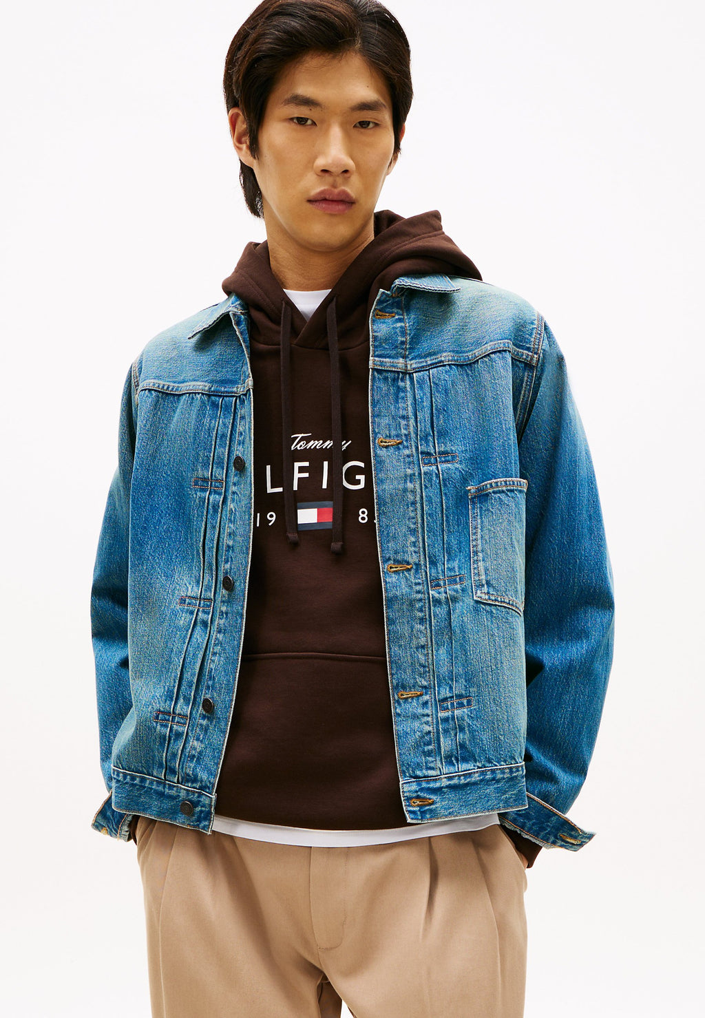 CINCH BACK DENIM TRUCKER JACKET Media 3