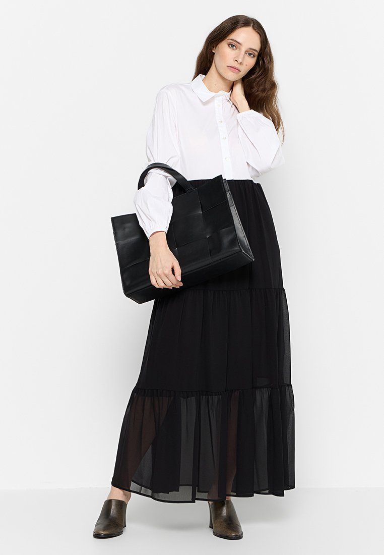 TWINSET