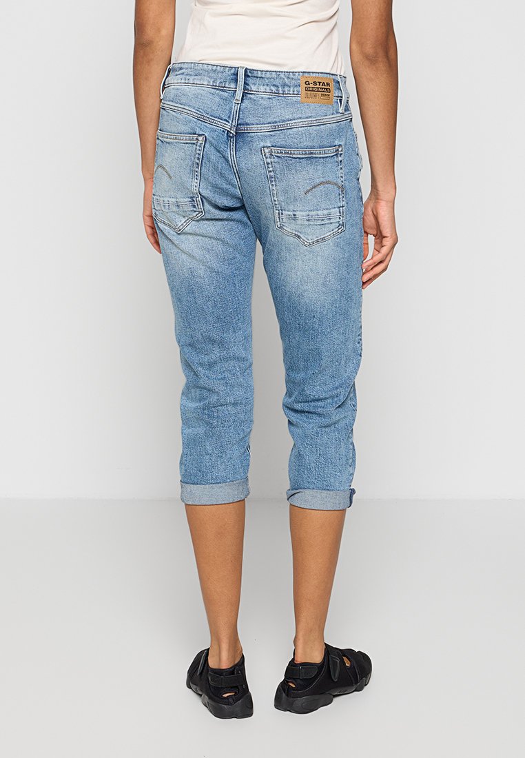 JUDEE LOOSE FIT Media 3