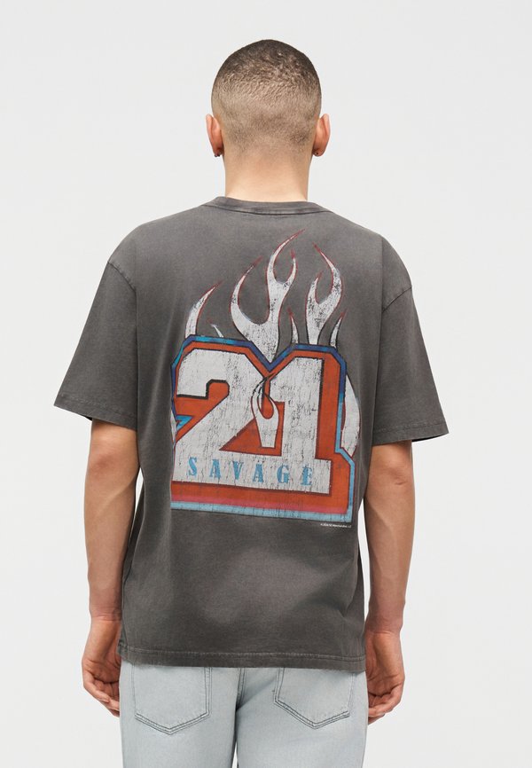 Hollister Co. MUSIC SAVAGE TEE
